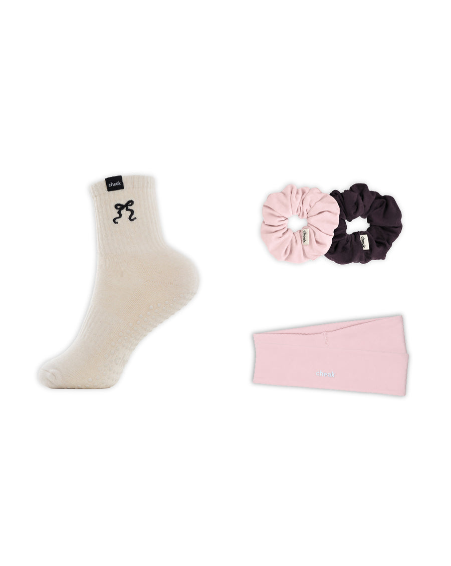 Bow Pilates Sock Set