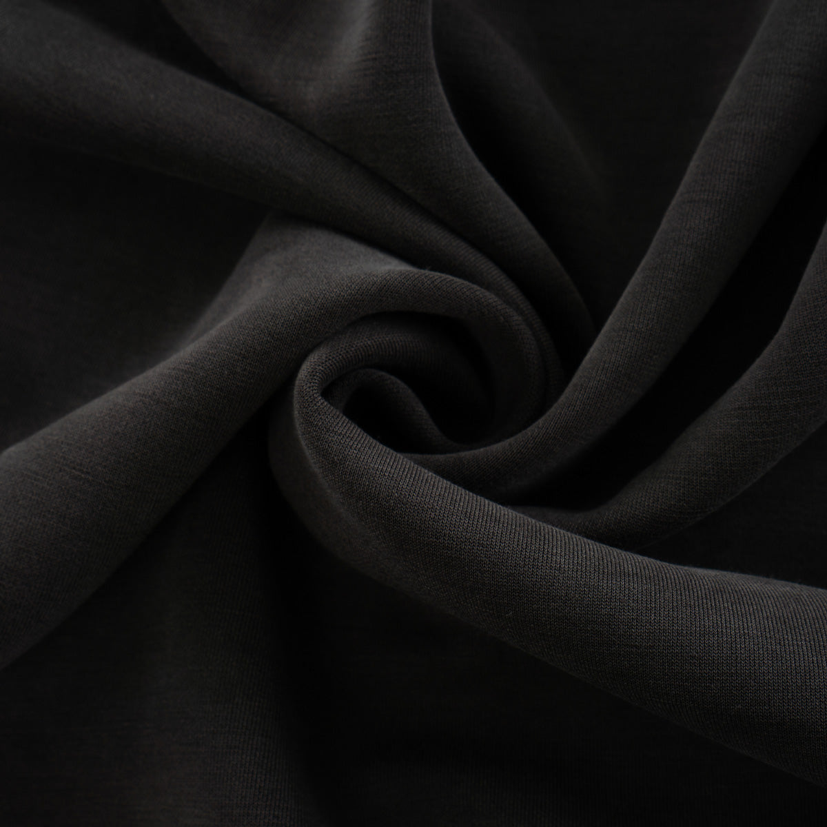 Luxuriously Cool Sensation